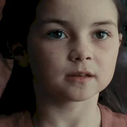 Lilly Aspell