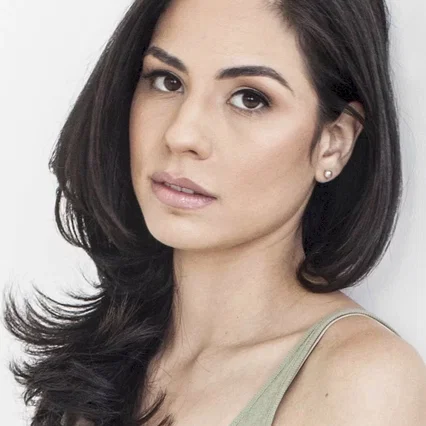  Isabel Arraiza