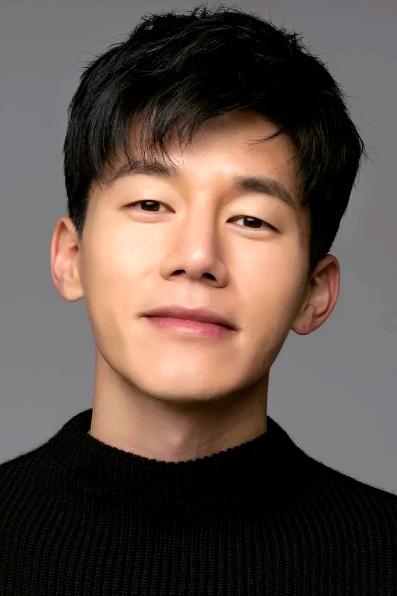  Kim Mu-yeol