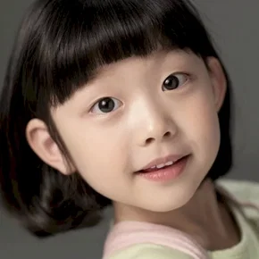 Photo star :  Park Ye-rin