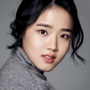 Photo star :  Kim Hyang-gi
