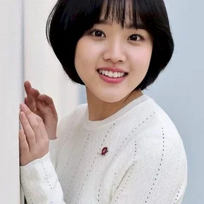 Photo star :  Kim Hyang-gi