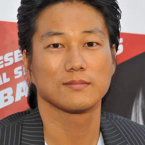 Photo star : Sung Kang