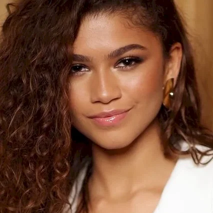  Zendaya