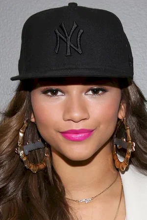 Zendaya photo