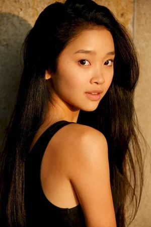  Lana Condor photo