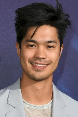  Ross Butler photo