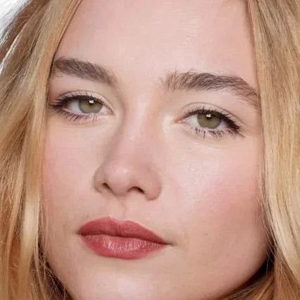  Florence Pugh