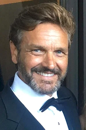  Mark Krenik