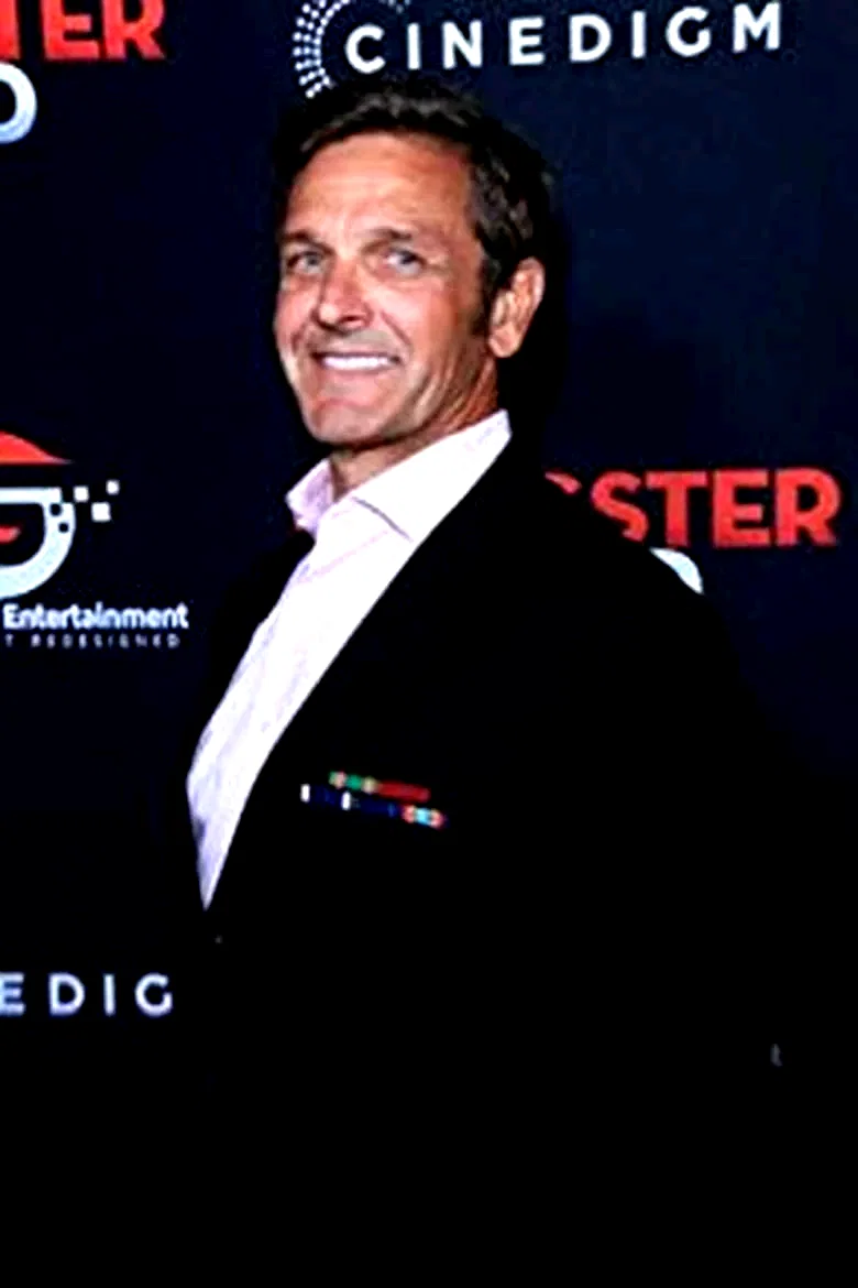  Mark Krenik