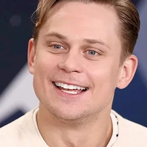 Photo star : Billy Magnussen