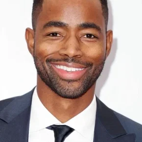 Photo star : Jay Ellis