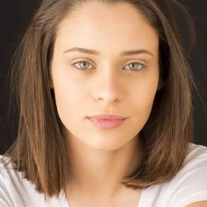  Daniela Melchior
