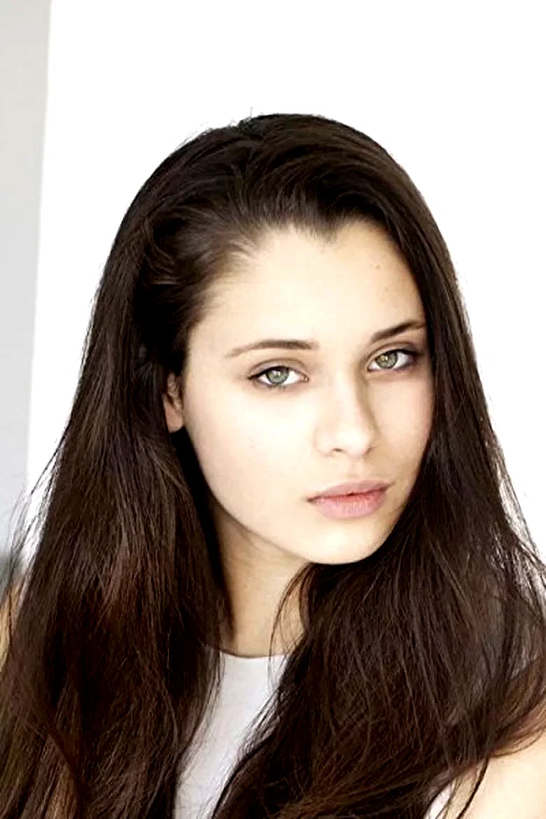  Daniela Melchior