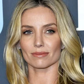 Photo star : Annabelle Wallis