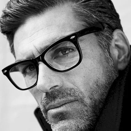 Eric Etebari