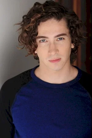  Dylan Arnold photo