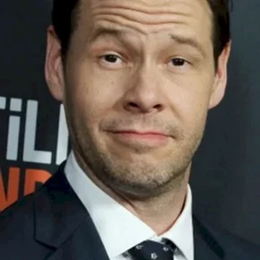 Photo star : Ike Barinholtz