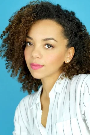  Zarrin Darnell-Martin photo