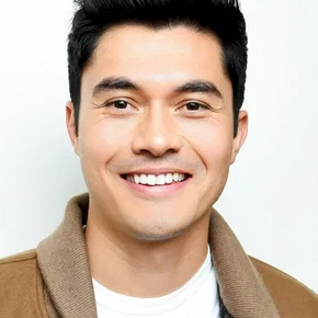 Photo star :  Henry Golding