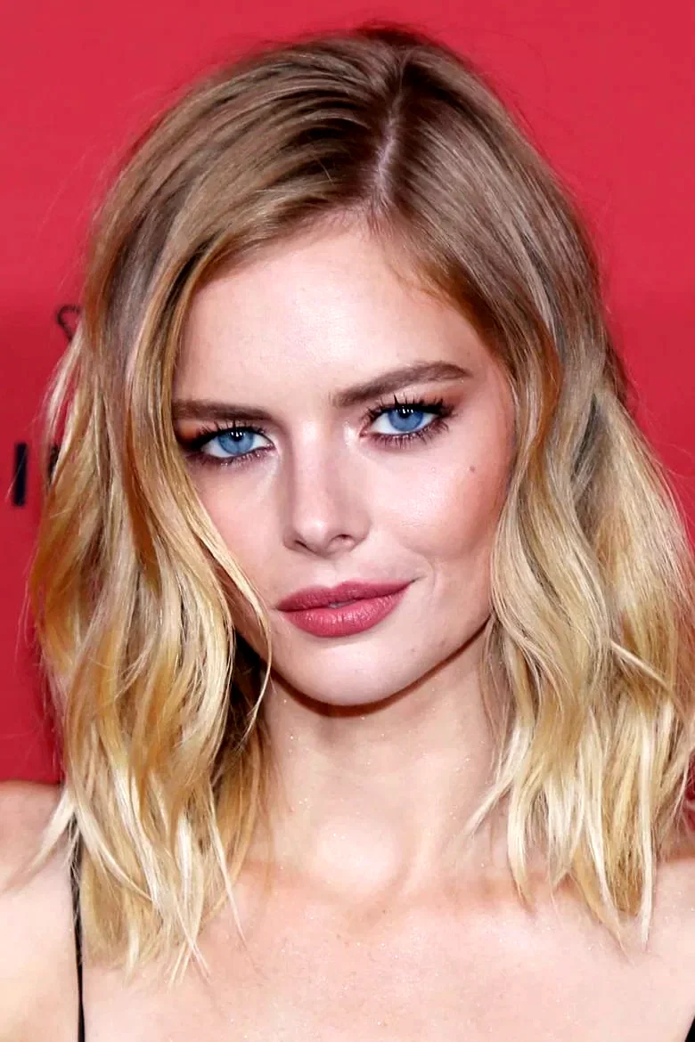  Samara Weaving
