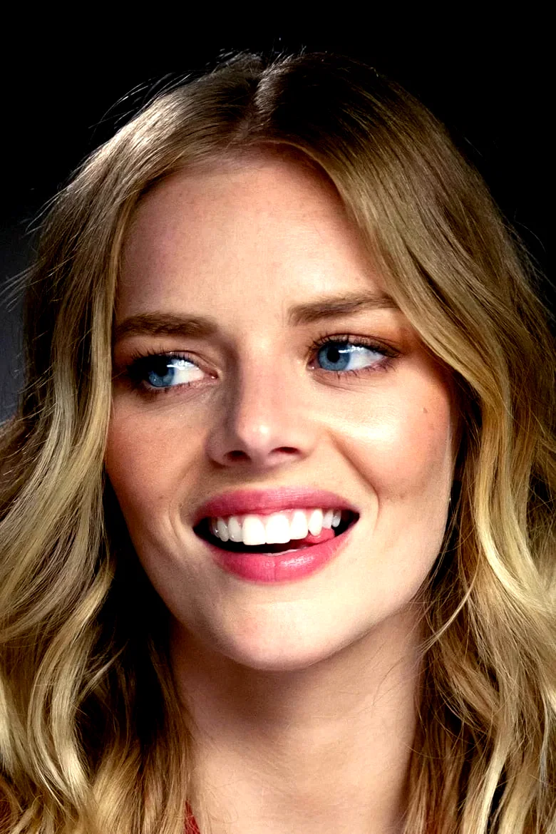  Samara Weaving