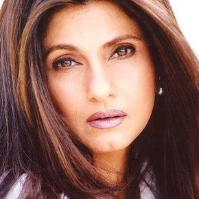 Photo star :  Dimple Kapadia