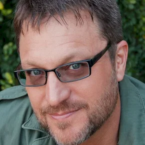 Photo star :  Steve Blum