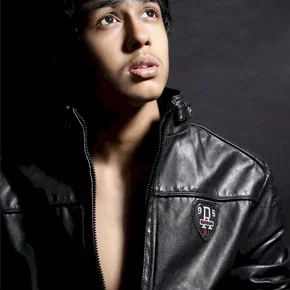 Photo star :  Rudhraksh Jaiswal
