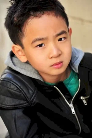  Dylan Henry Lau photo
