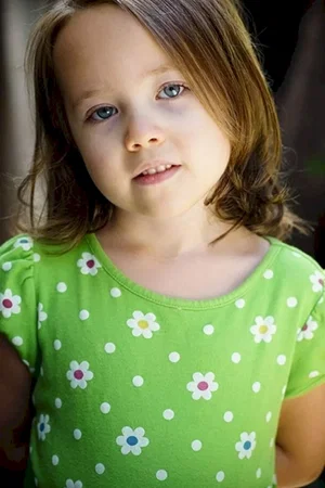  Vivien Lyra Blair photo