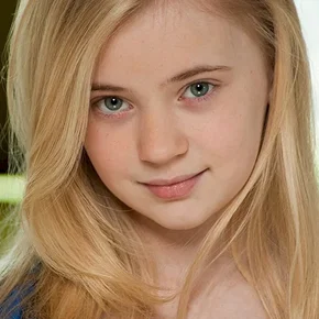 Photo star : Sierra McCormick