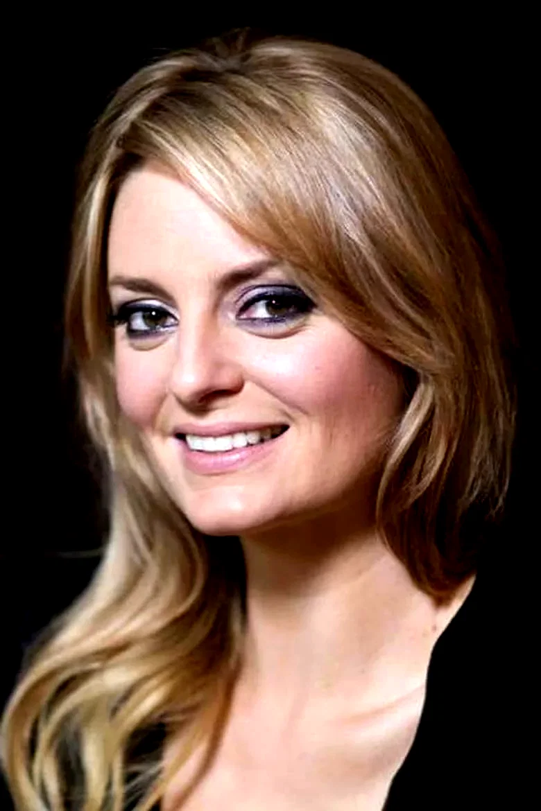  Morgana Robinson