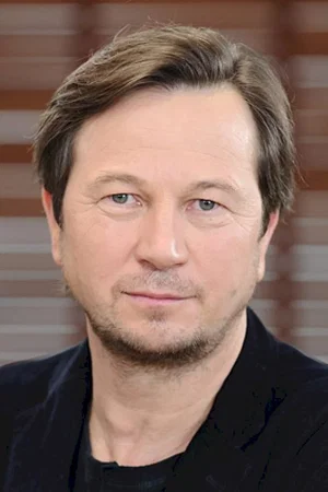 Piotr Cyrwus photo