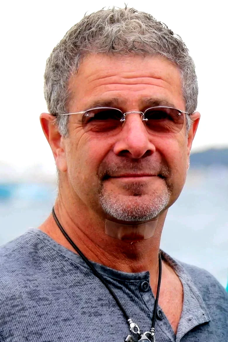 Gil Junger