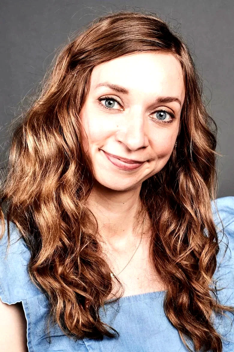  Lauren Lapkus