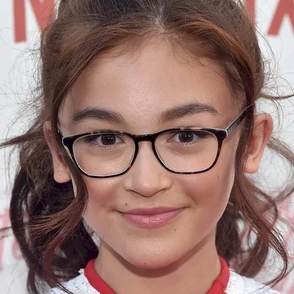  Anna Cathcart