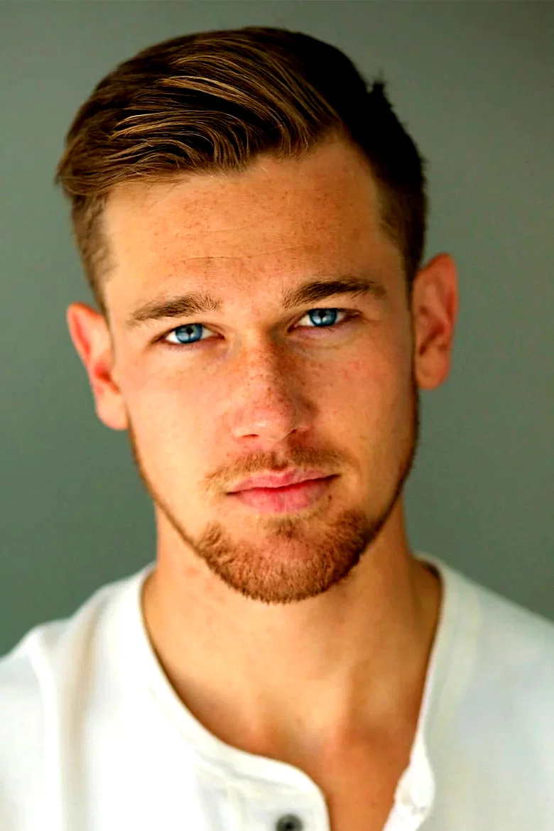  Taylor John Smith