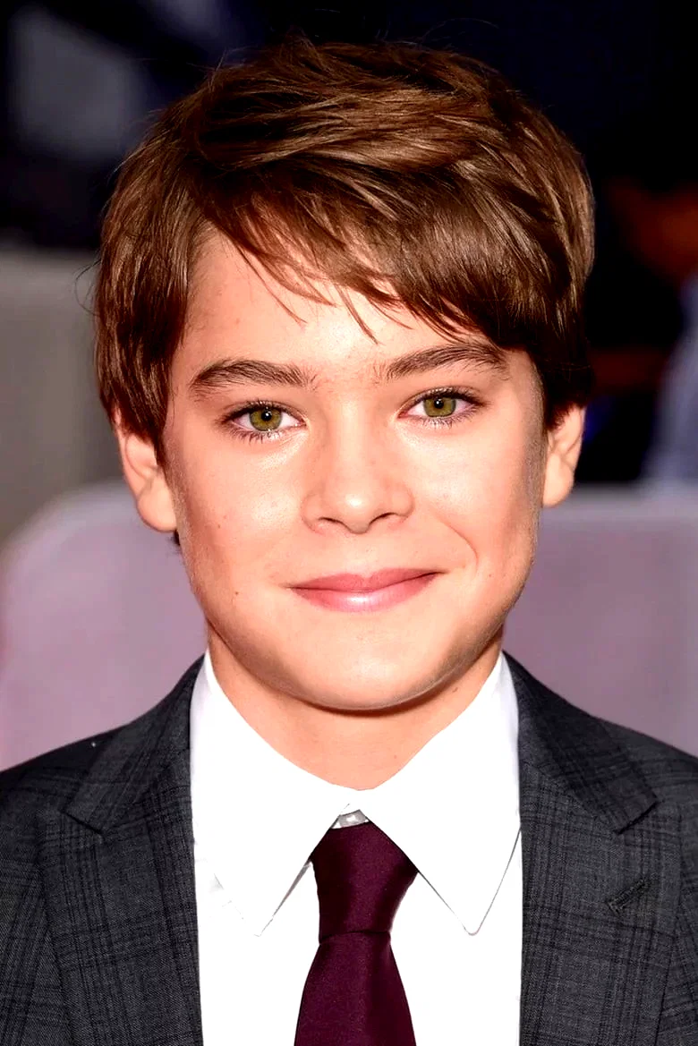  Judah Lewis