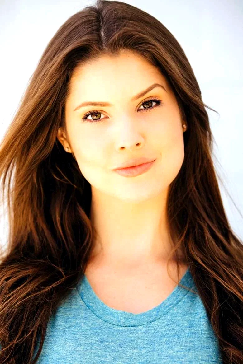  Amanda Cerny