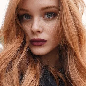 Photo star :  Abigail Cowen