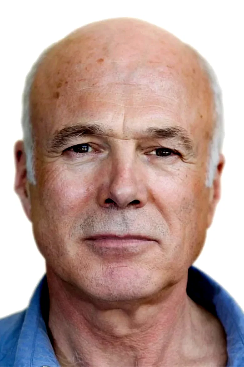  Michael Hogan