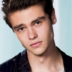 Photo star :  Felix Mallard