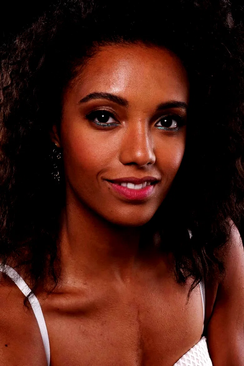  Maisie Richardson-Sellers