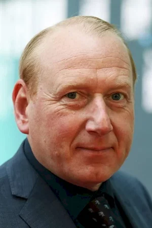 Adrian Scarborough photo