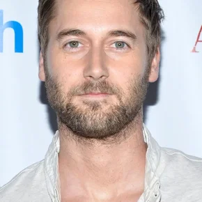 Photo star : Ryan Eggold