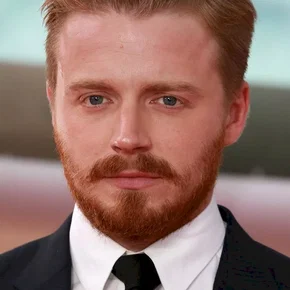 Photo star : Jack Lowden