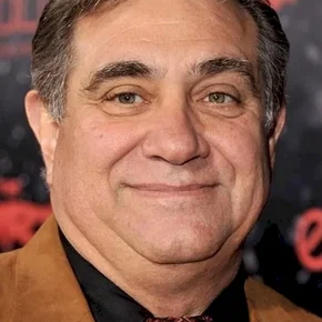 Photo star : Dan Lauria
