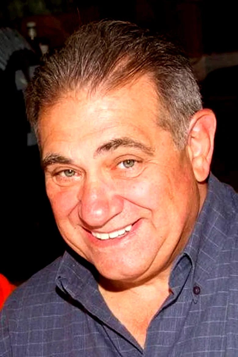 Dan Lauria