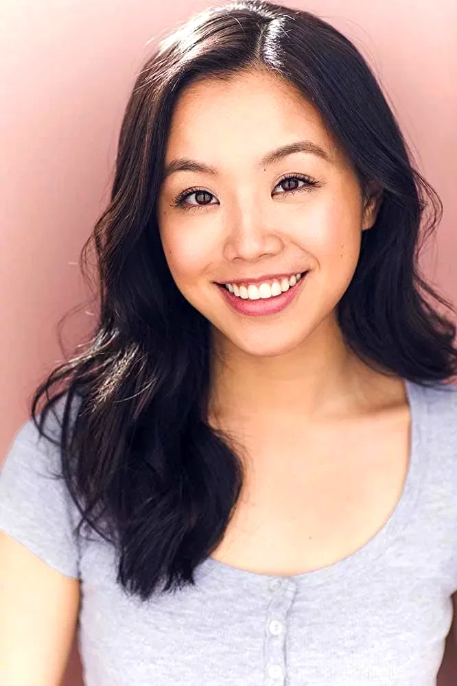  Anna Mikami